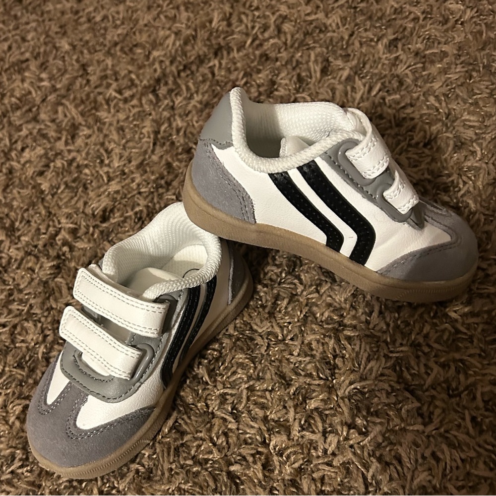 Cat & Jack White and Gray Kids' Sneakers